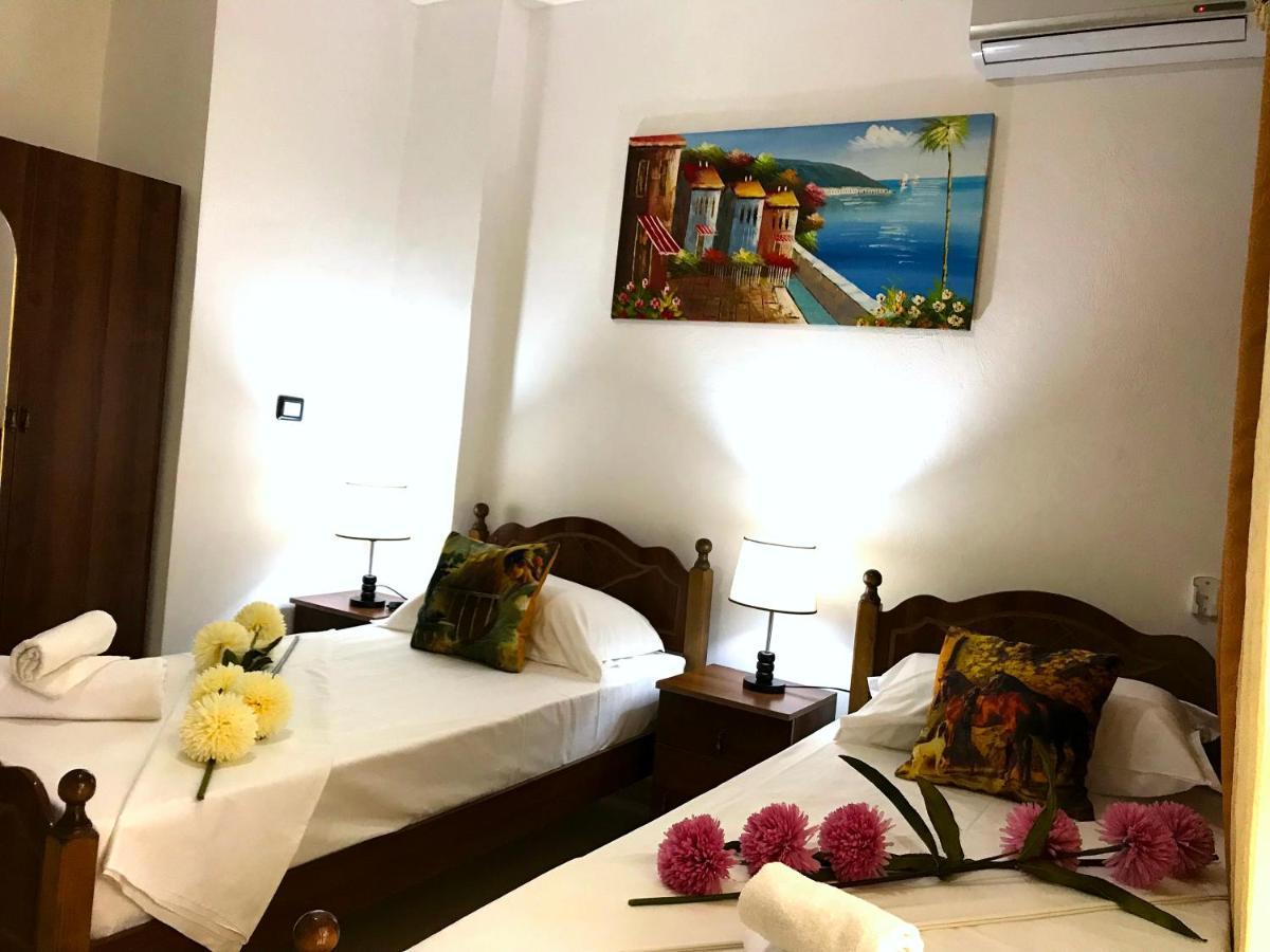 Hotel Mali I Robit Golem (Tirana)