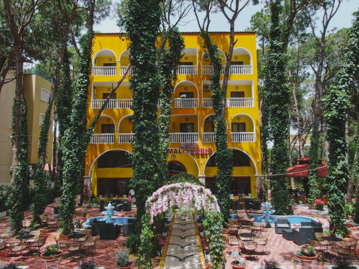 Hotel Mali I Robit
