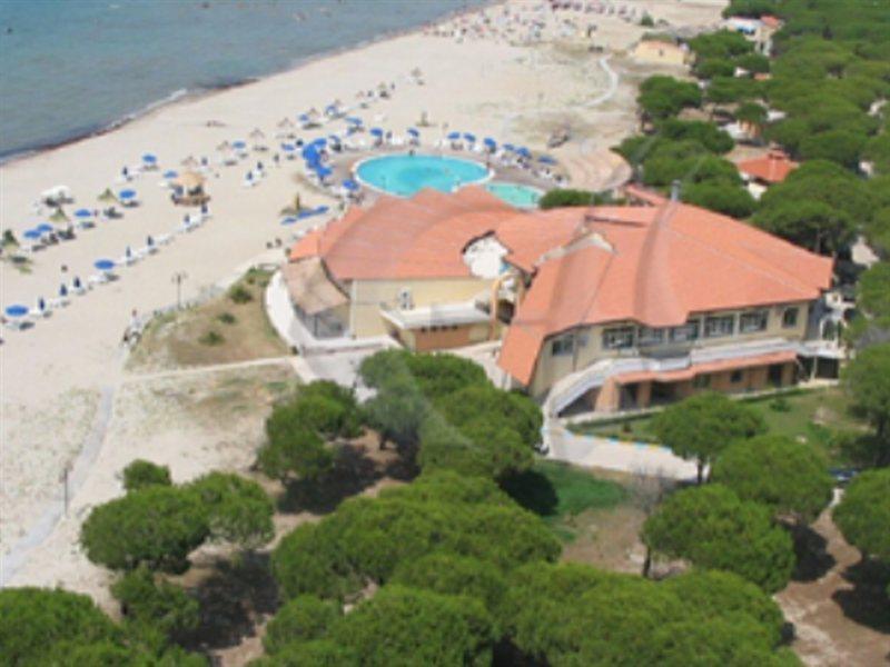Hotel Mali I Robit 3*